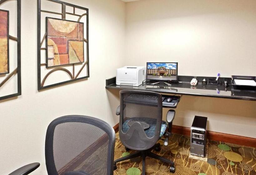 Holiday Inn Express Hotel & Suites Vancouver Mall Portland Area, An Ihg