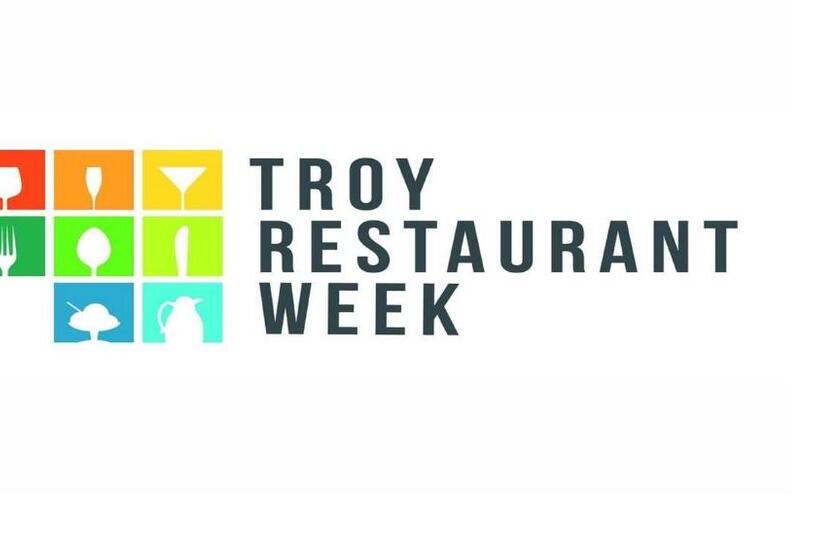 Отель Holiday Inn Express And Suites Detroit North Troy, An Ihg