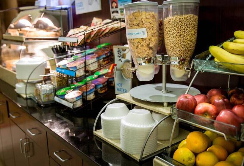 בית מלון כפרי Holiday Inn Express Baltimoredowntown