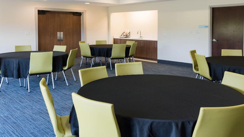 ホテル Holiday Inn Express & Suites Lexington North West The Vineyard, An Ihg