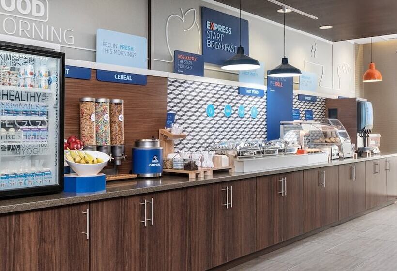 فندق Holiday Inn Express & Suites Midland South I 20, An Ihg