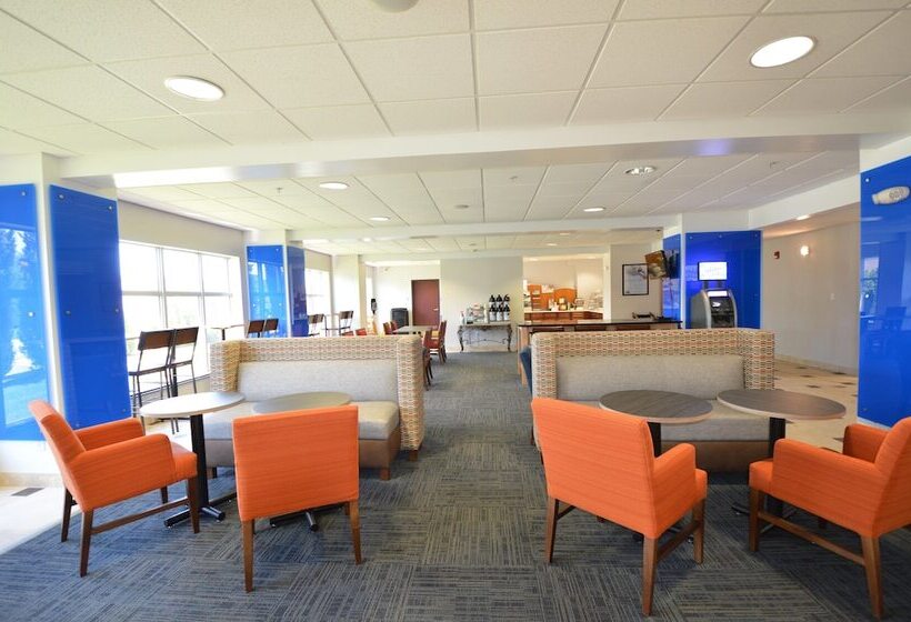 هتل Holiday Inn Express Toledo Oregon, An Ihg