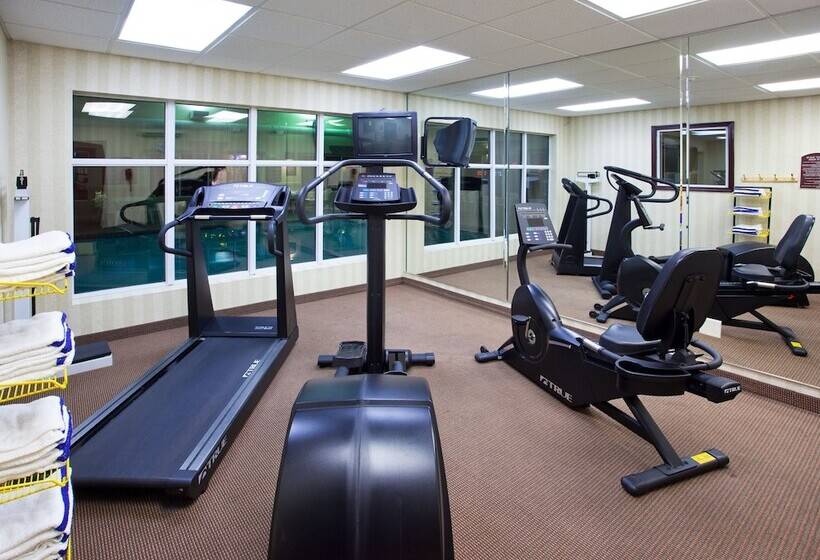 هتل Holiday Inn Express Toledo Oregon, An Ihg