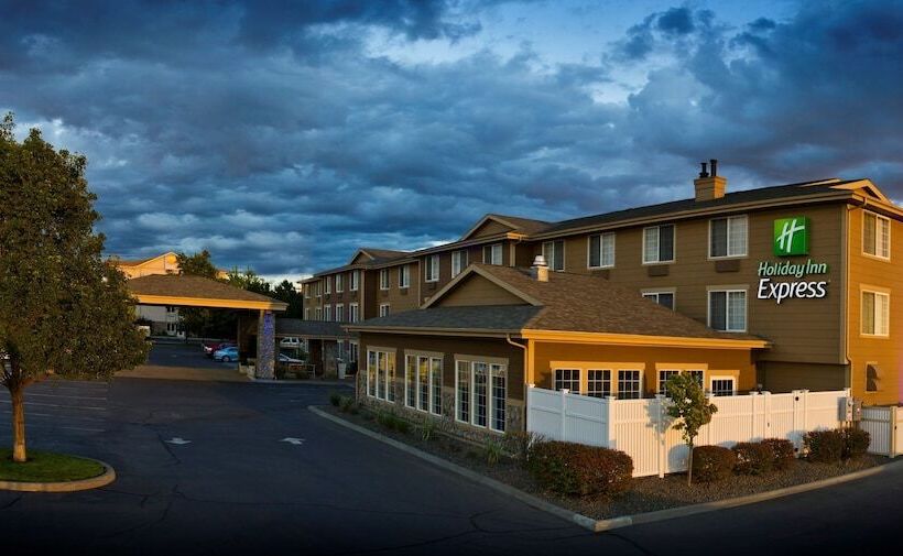 فندق Holiday Inn Express Walla Walla, An Ihg