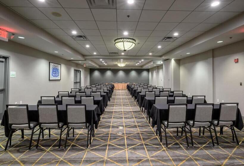 Отель Holiday Inn Raleigh Durham Airport, An Ihg