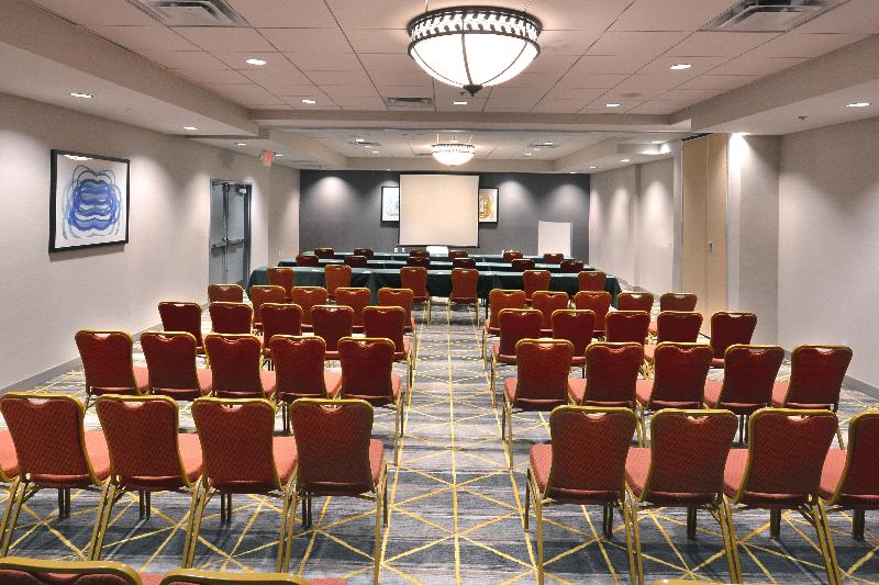 Отель Holiday Inn Raleigh Durham Airport, An Ihg