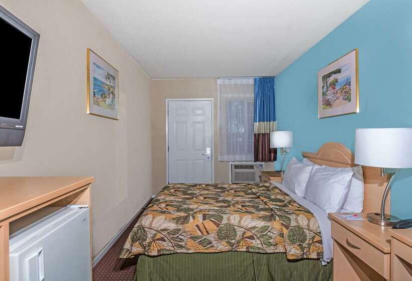 فندق Howard Johnson By Wyndham Santa Cruz Beach Boardwalk