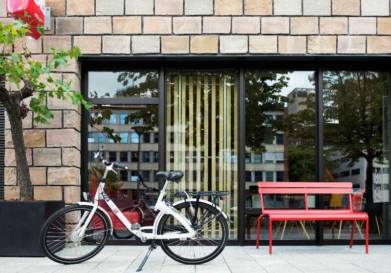 בית מלון כפרי Ibis Rotterdam City Centre