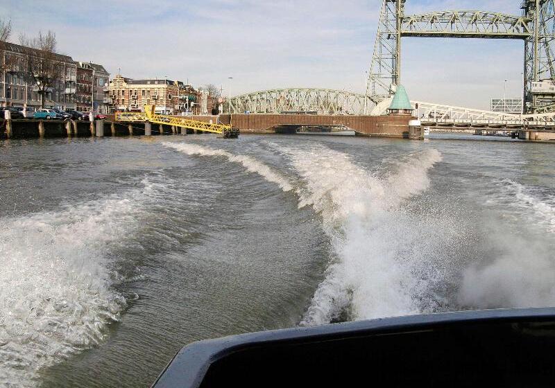 בית מלון כפרי Ibis Rotterdam City Centre