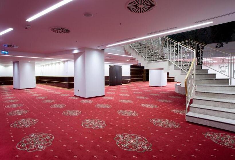 ホテル International Iasi