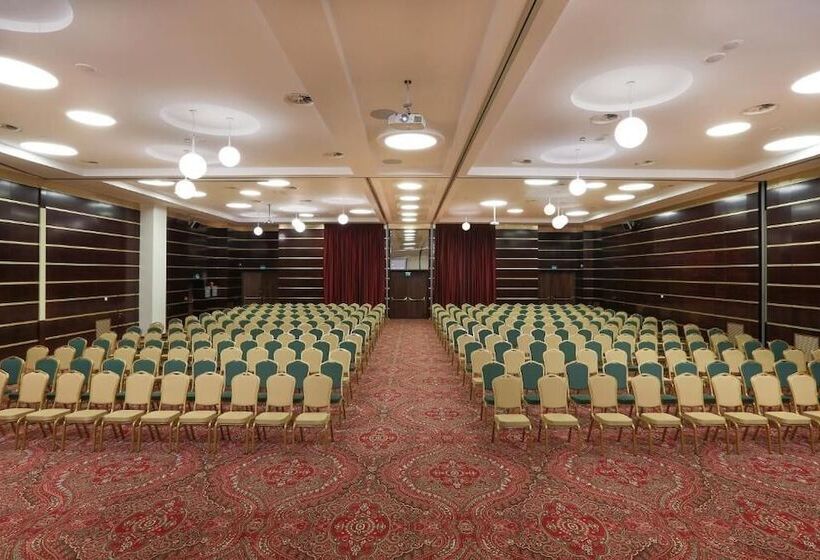 ホテル International Iasi