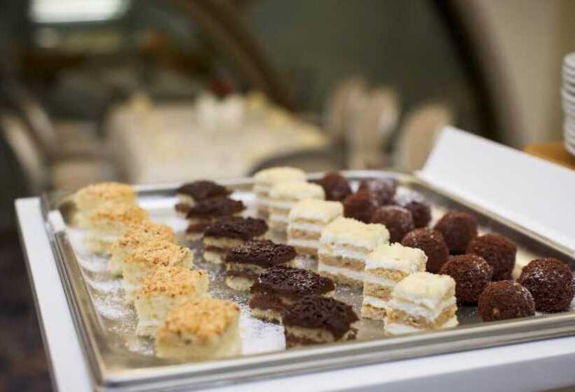 ホテル International Iasi