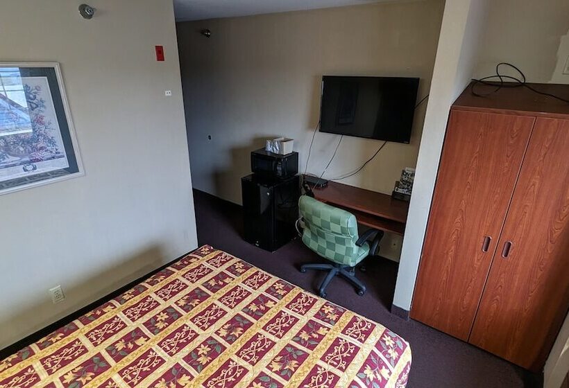 فندق St Clair Inn And Suites