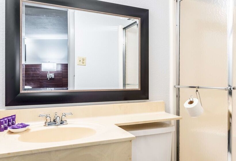 فندق Americas Best Value Inn Searcy