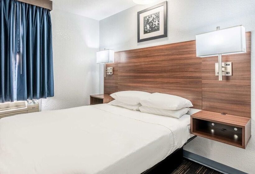 فندق Americas Best Value Inn Searcy