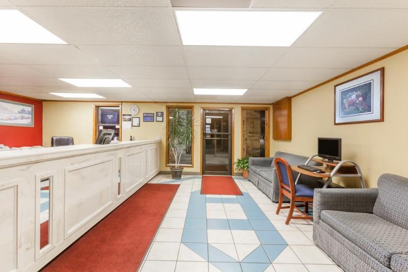 فندق Americas Best Value Inn Searcy