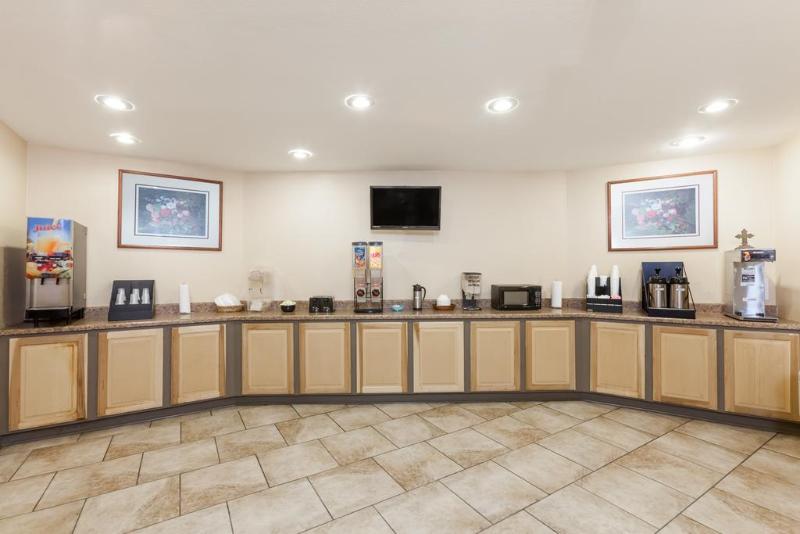 فندق Americas Best Value Inn Searcy