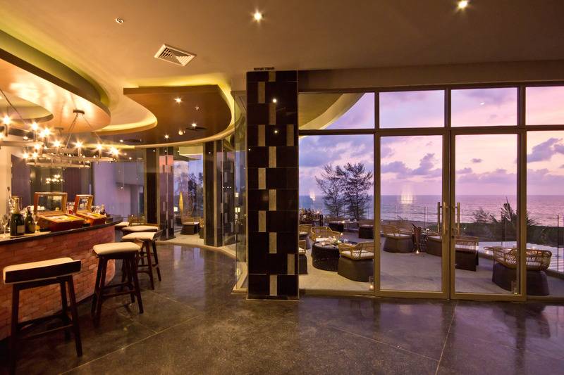 Отель Le Coral Resort