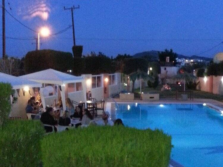 בית מלון כפרי Casa Blue Sarantis