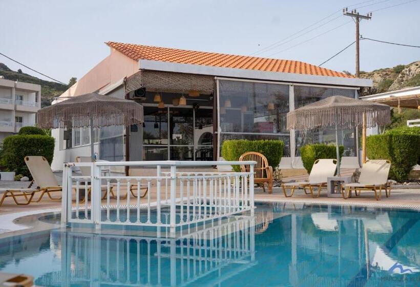 בית מלון כפרי Casa Blue Sarantis