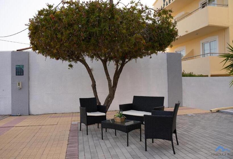 בית מלון כפרי Casa Blue Sarantis