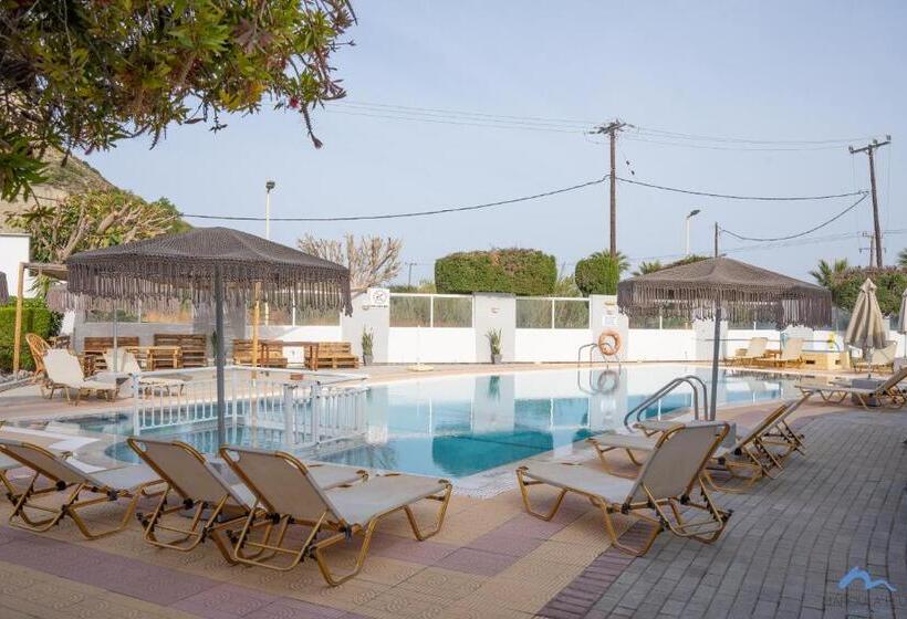 בית מלון כפרי Casa Blue Sarantis