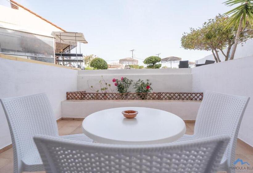 בית מלון כפרי Casa Blue Sarantis