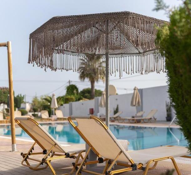 בית מלון כפרי Casa Blue Sarantis