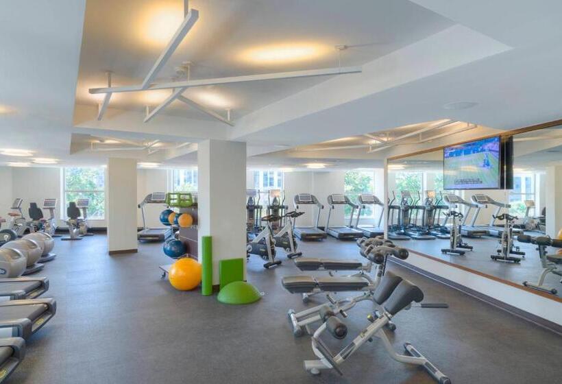 Отель Marriott Marquis Washington, Dc