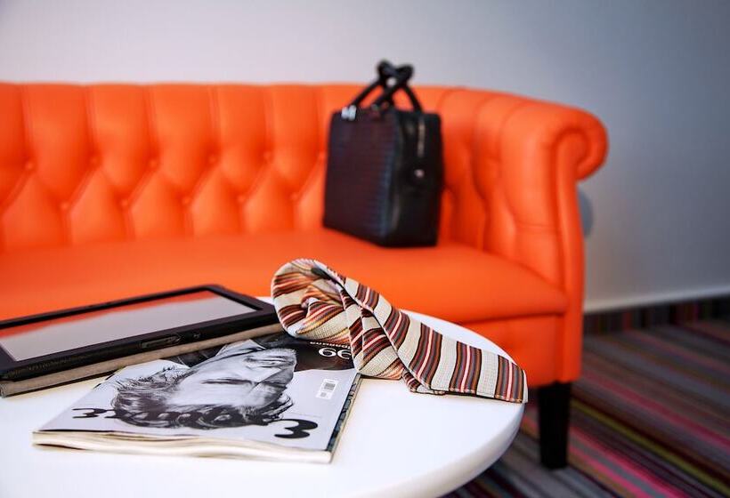 Отель Mercure Moscow Baumanskaya