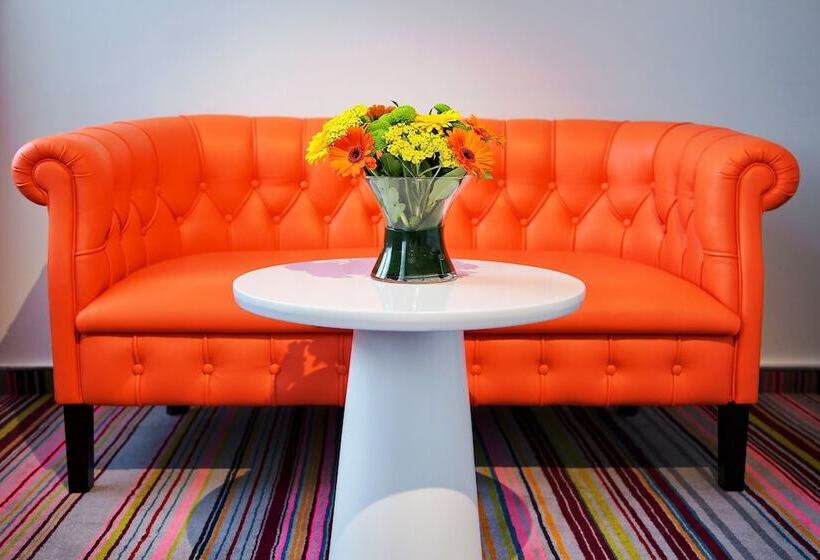 Отель Mercure Moscow Baumanskaya