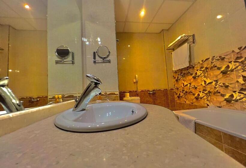 בית מלון כפרי Merian Palace