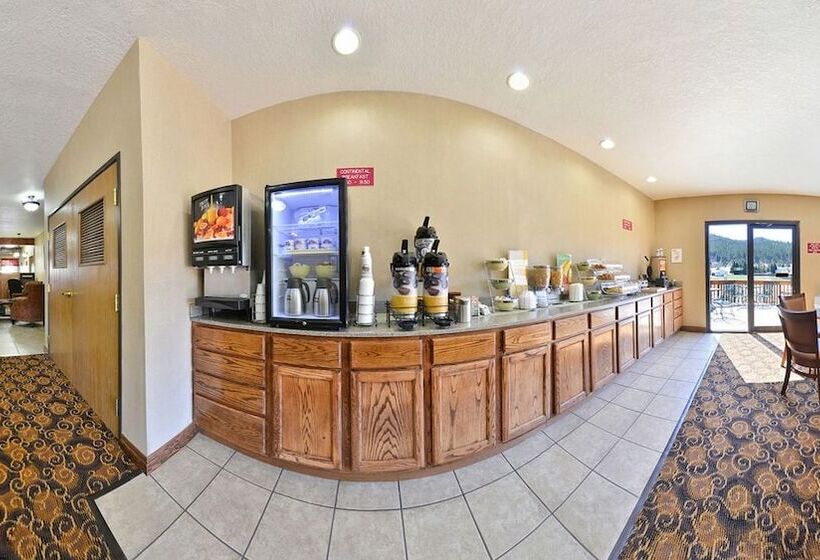 فندق Everspring Inn & Suites