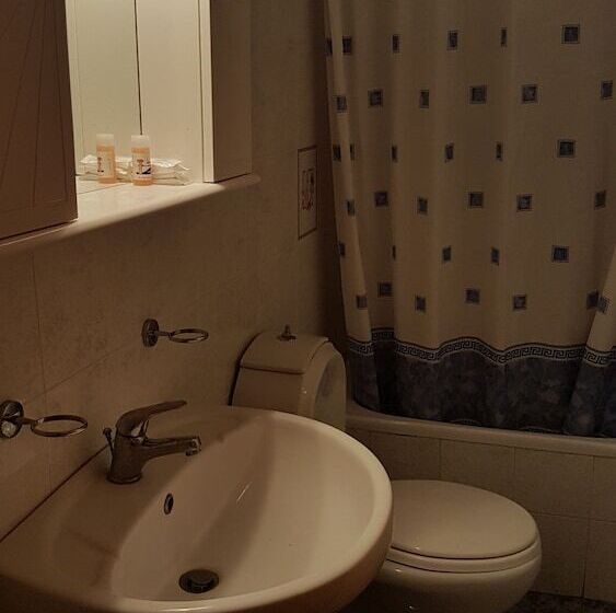 בית מלון כפרי Orfeas