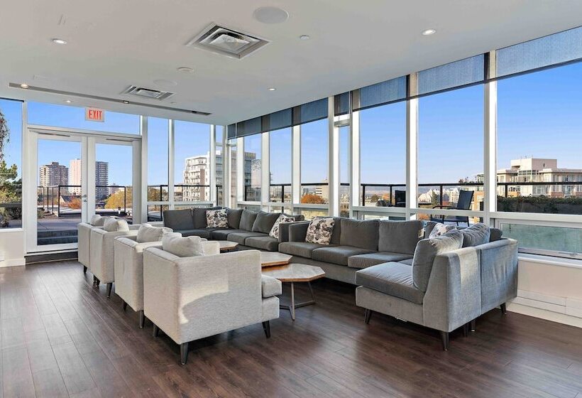 The Parkside Hotel & Spa