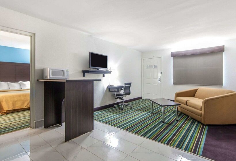 فندق Quality Inn & Suites