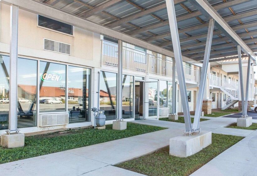 فندق Quality Inn & Suites