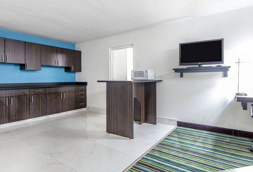 فندق Quality Inn & Suites