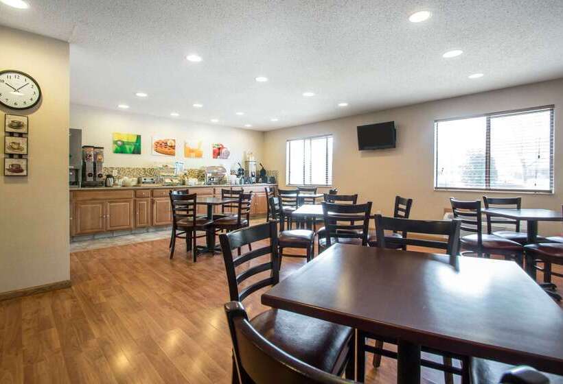 فندق Quality Inn & Suites Sun Prairie Madison East
