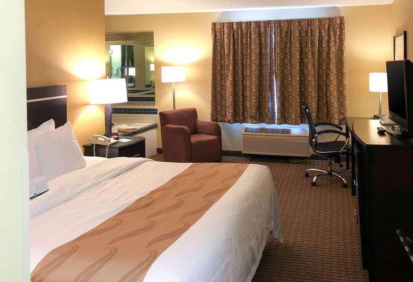 فندق Quality Inn & Suites Sun Prairie Madison East