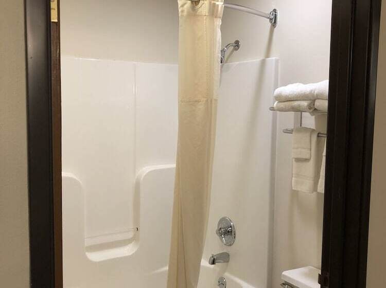 فندق Quality Inn & Suites Sun Prairie Madison East