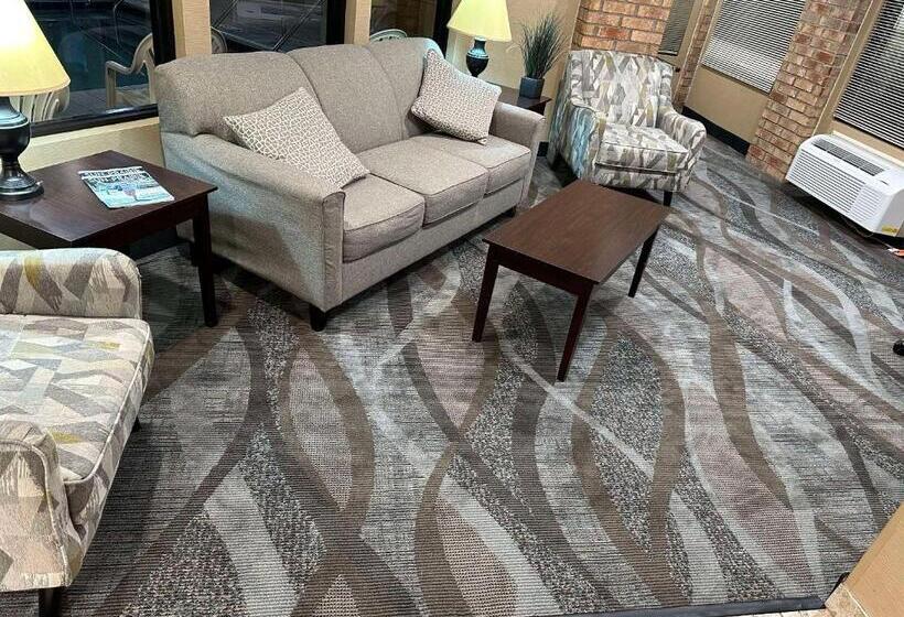 فندق Quality Inn & Suites Sun Prairie Madison East