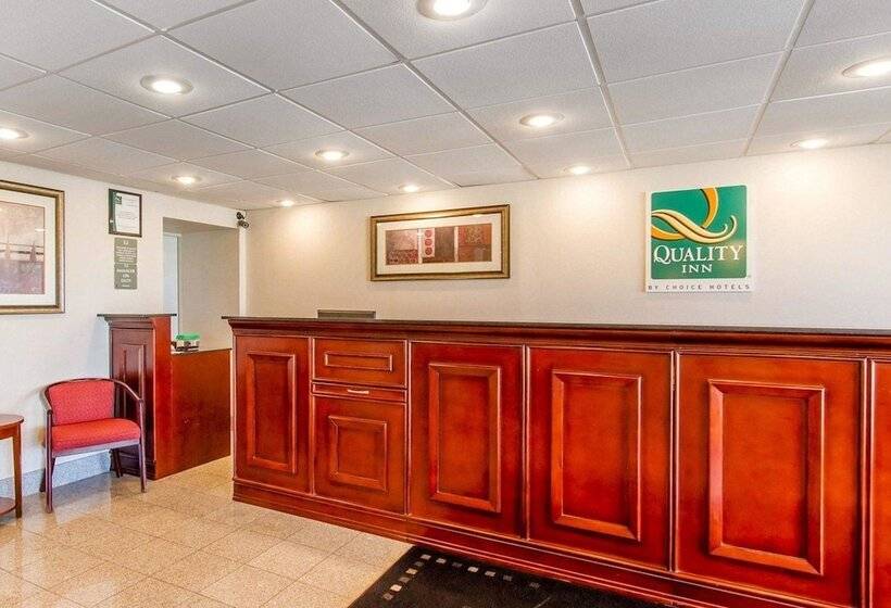 בית מלון כפרי Quality Inn Dyersburg I155