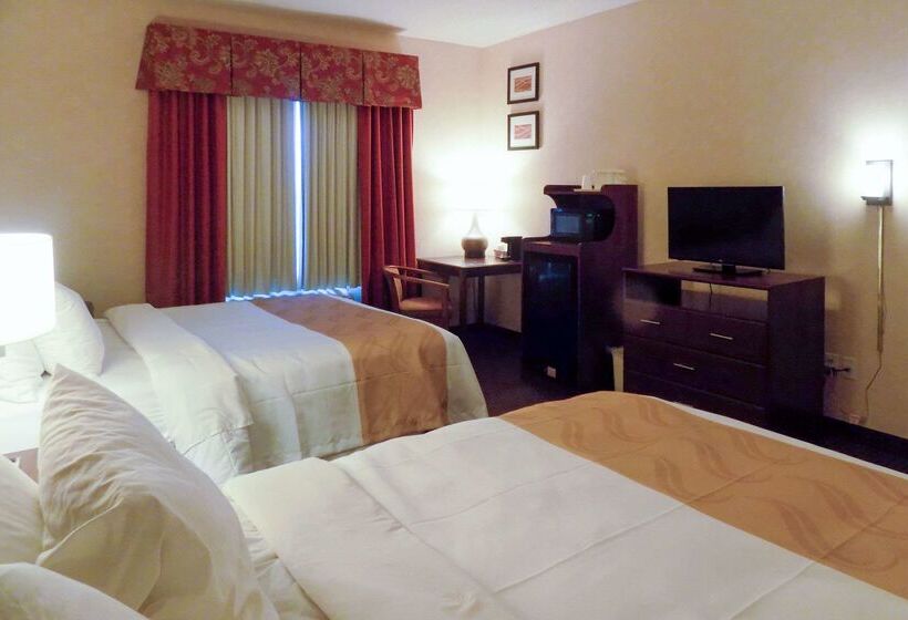 Отель Quality Inn