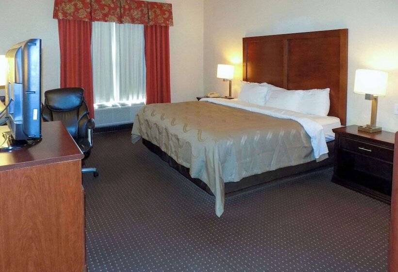 Отель Quality Inn