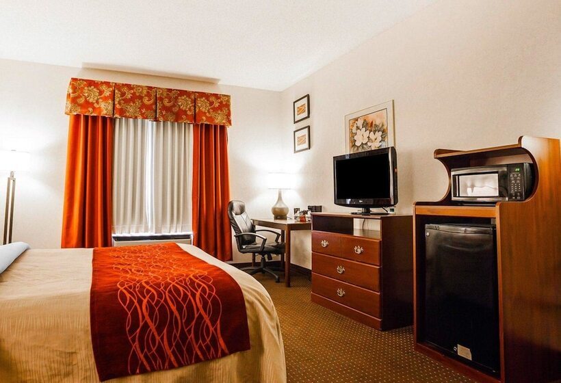 Отель Quality Inn