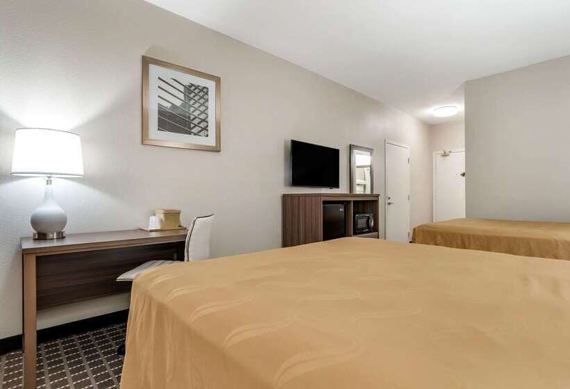 فندق Quality Inn