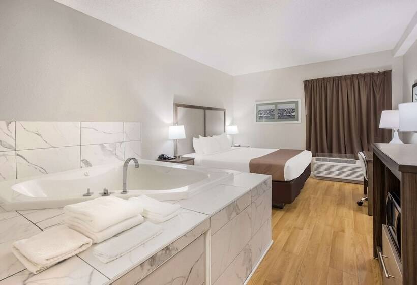 فندق Quality Inn