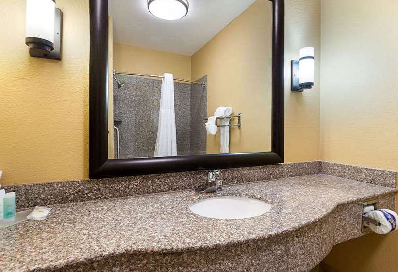 فندق Quality Inn Opelousas