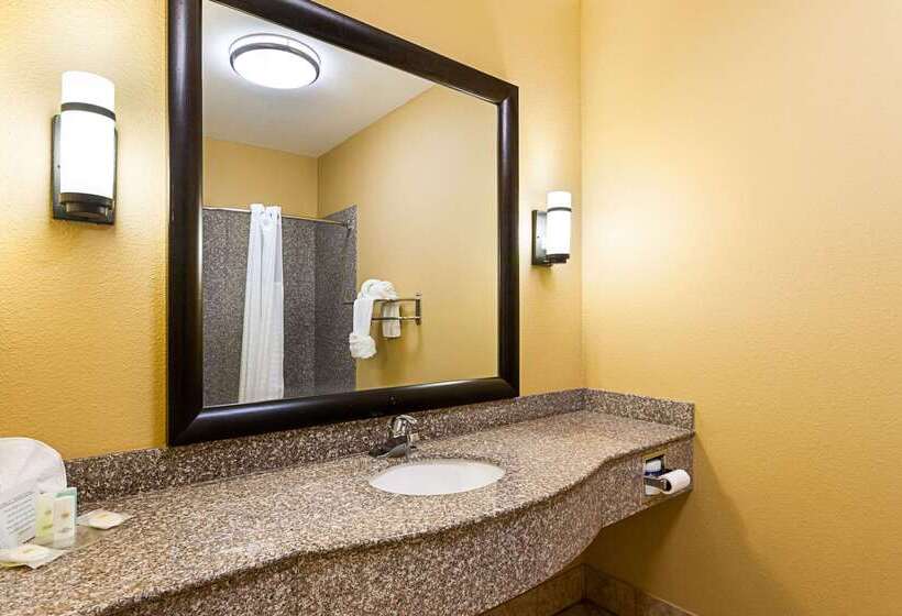 فندق Quality Inn Opelousas